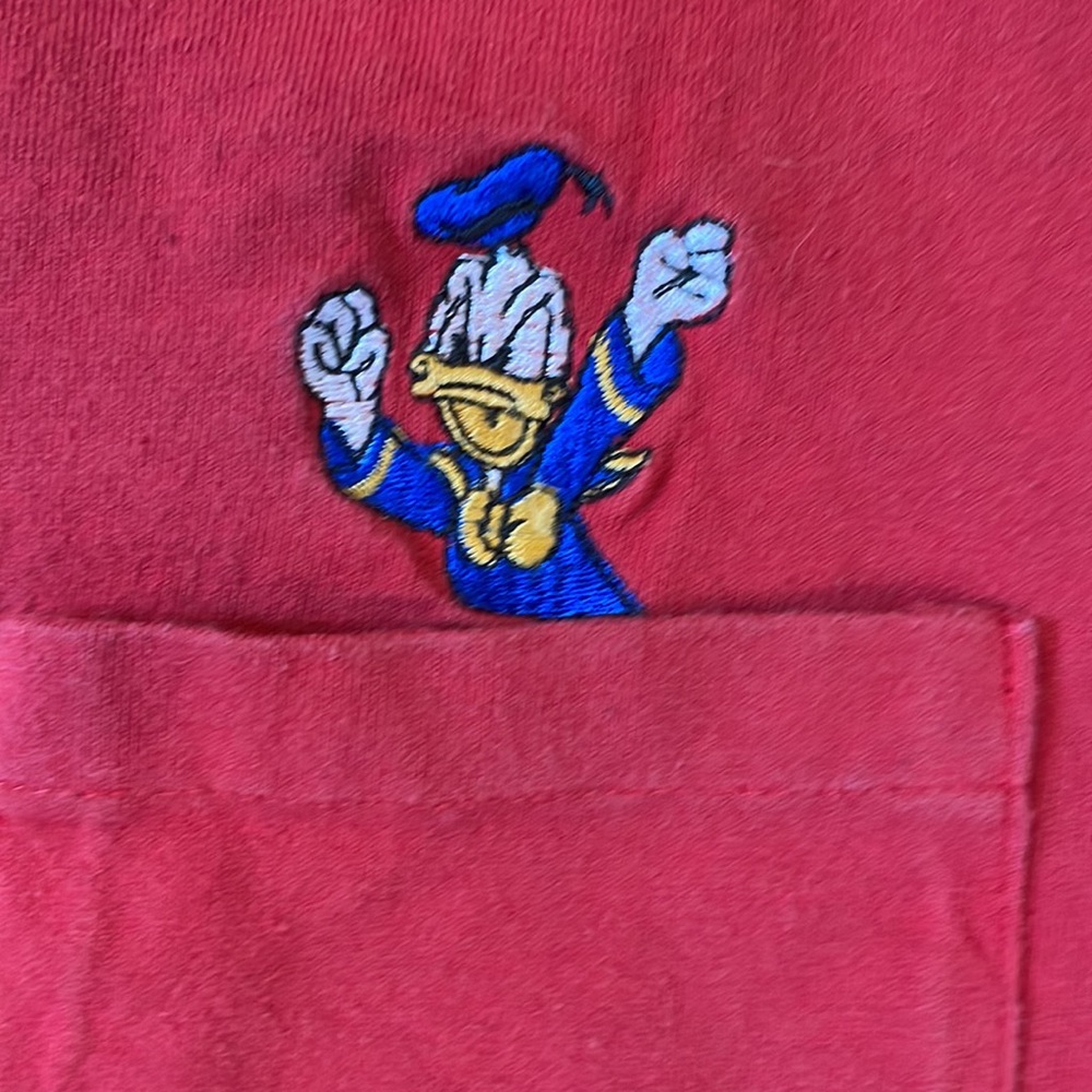 Vintage Mickey Unlimited Donald Duck Embroidered Red Pocket T Shirt Medium - Picture 3 of 7